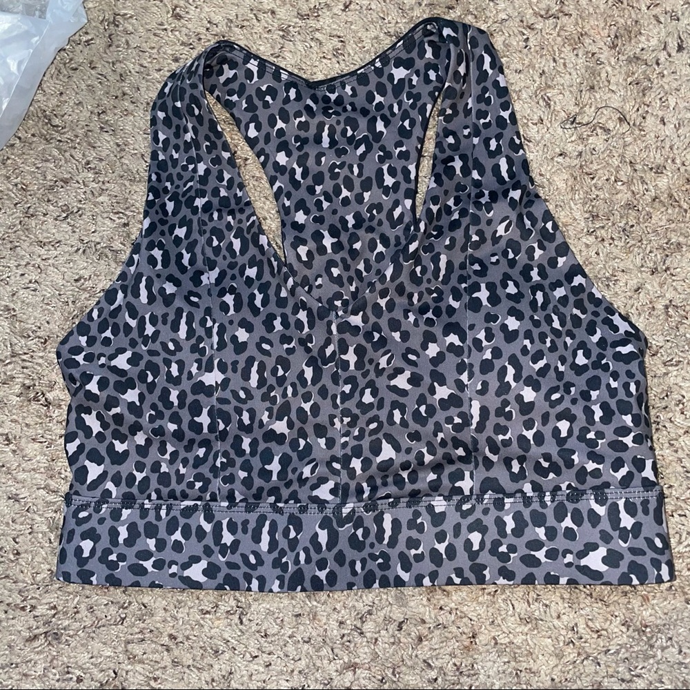 NWT fabletics cheetah sports bra